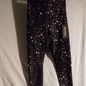 Wildfox Black Starry Leggings NWT Size Medium